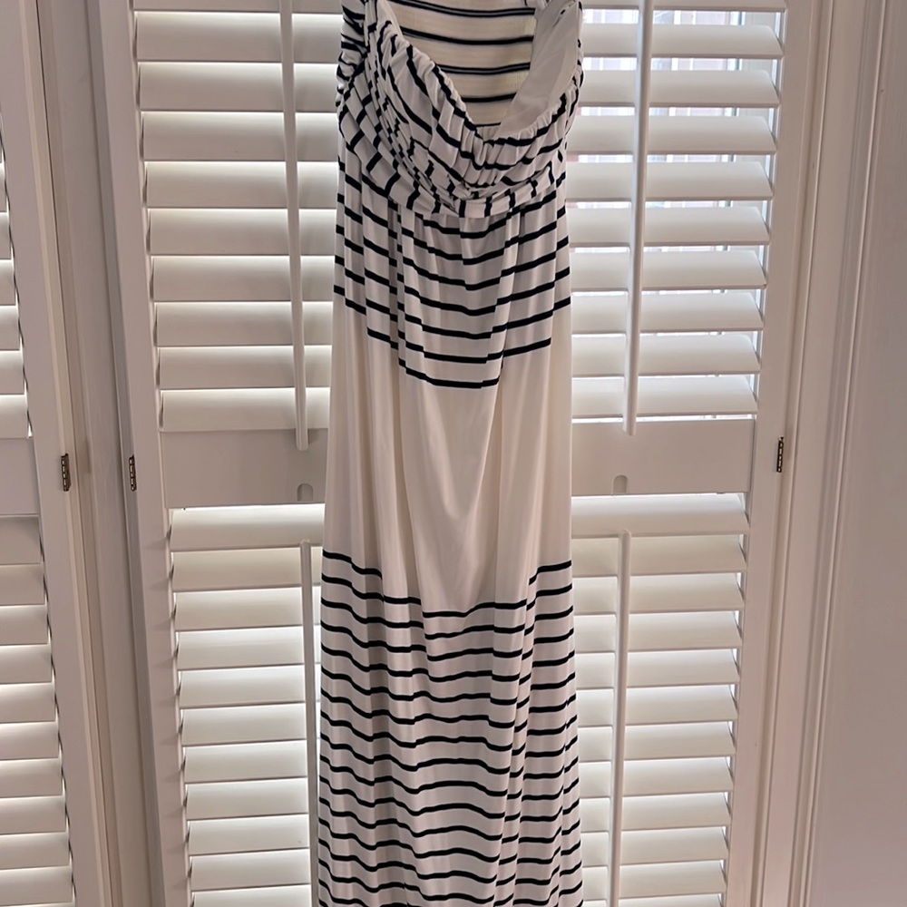 Jessica Simpson lined Maxi Dress - Brand Spanking New! Size 8 - Strapless!